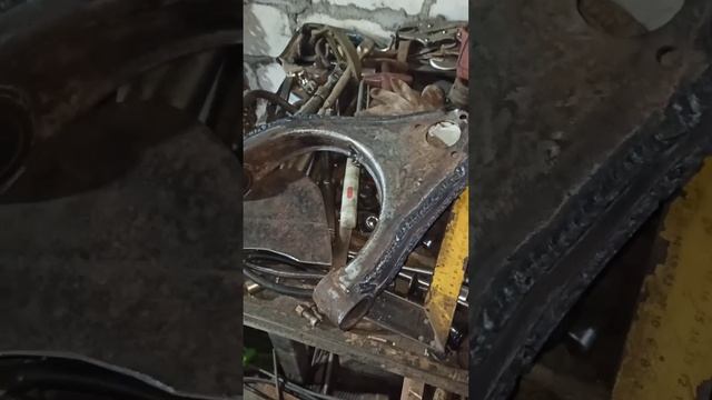 Усиленные рычаги подготовлены ГАЗ 31105