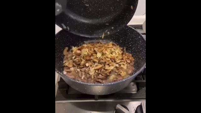 Самая Вкусная Паста С Куриными Сердечками И Грибами В Сливочном Соусе! смотреть онлайн
