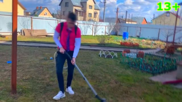 Red Man and Mr. Joe on Nissan Cedric Started Fun Race VS Super Car Lancer 10 13+ смотреть онлайн