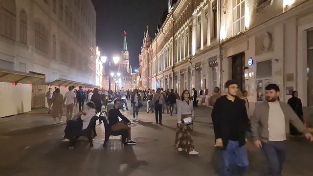 🇷🇺 RUSSIAN STREET STYLE🔥👍Уличный стиль одежды российской молодёжи. Как одеваются девушки в Москве