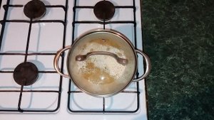 "Мини-уха" с консервированной сардиной.