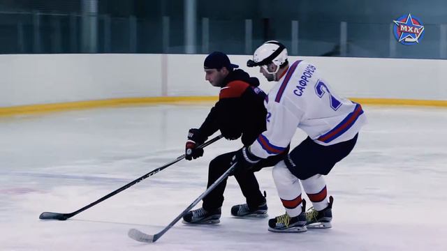 Звёздный лёд. Выпуск№5. Ускорение перешагиванием на виражах смотреть онлайн