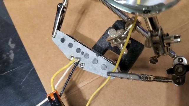 How to Install a Fender Telecaster 4-way Switch with Mod смотреть онлайн