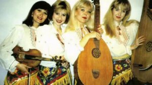 Украініан фолк сонг...* "ОЙ,СМЕРЕКО..."