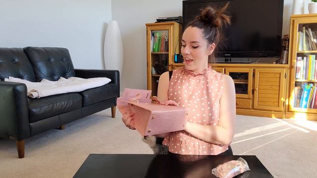 첫 협찬 받았어요 WE FINALLY DID IT!! 😍[국제커플][AMWF][ENG] смотреть онлайн