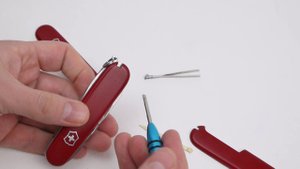 Замена накладок на ноже Mechanic Victorinox