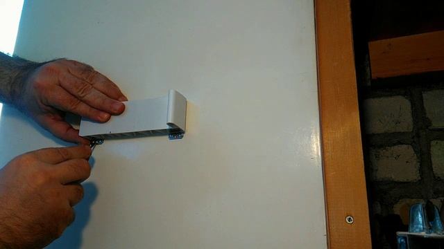 Как сделать держатель для инструмента из обрезка подоконника. смотреть онлайн