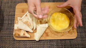 Обалденная ЗАКУСКА - Треугольники из ЛАВАША с Плавленым Сырком/Жареный Лаваш на Сковороде с Сыром