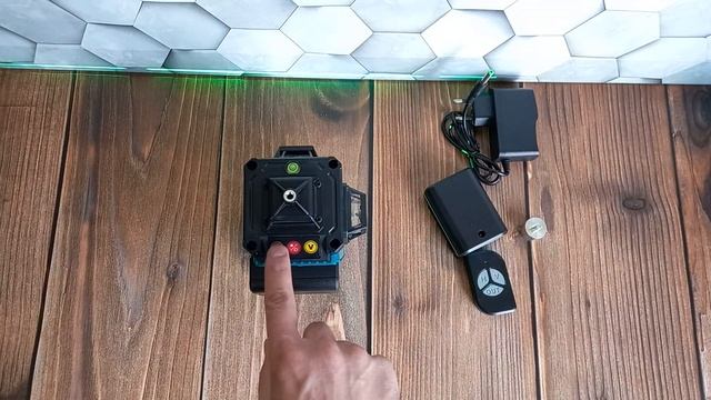 Лазерный уровень нивелир лазер 4х360 градус 4D 16 лучей линий зелёный луч Makita. Аналог MAKITA смотреть онлайн