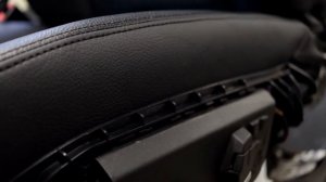 Ремонт обивки сиденья для BMW 7 F01