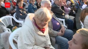 Ансамбль им.Александрова выступил на площади Мира