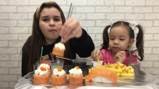 MUKBANG?/Роллы?/Суши?/Картошка фри ?/Сырный соус/mukbang/cheese sauce/rolls/sushi/French fries..