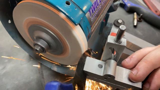 Заточка садовых ножниц. Готовимся к весне. смотреть онлайн