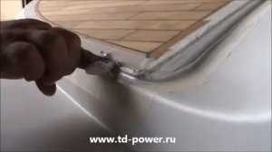 Водометный катер ТЕМП. Отделка тиковой палубы герметиком