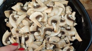 Сливочно-сырный суп с шампиньонами. Один из любимых рецептов грибного супа! #ириска#июtv#рецепты