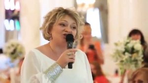 До слез ?                                  Мама читает стих дочери на свадьбу...