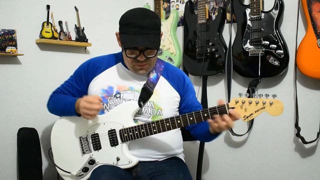 Squier Mustang Bullet Review en español смотреть онлайн