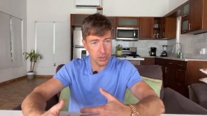 Отвечает ли Лесли на вопросы за донаты?