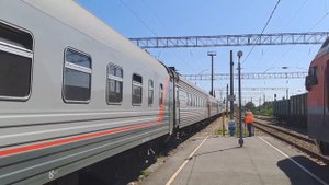 ЭП1-090 с поездом №178С Симферополь - Москва