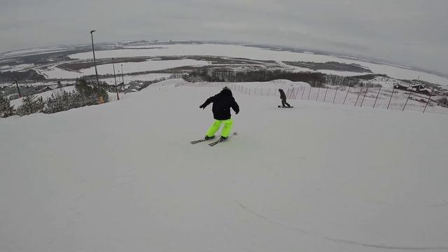 Горные лыжи | Изучаю для себя новый транспорт | Роллер на Лыжах смотреть онлайн