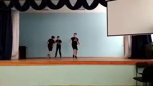 2018.12.28. Выступление в Лицее №58. Студия брейк-данса Sense of life смотреть онлайн