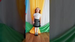 Мельниченко Софья, чтение стихотворения В. Гудимов «Россия, Россия, Россия»