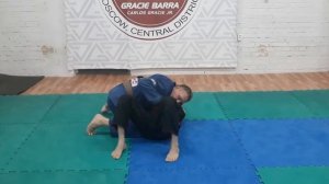 Треугольник из бокового через маунт.  Команда Gracie Barra Moscow