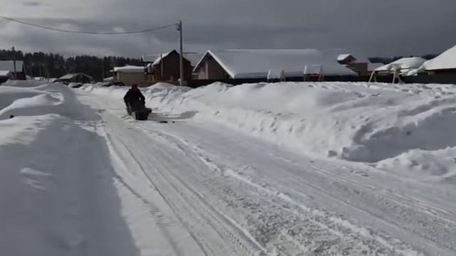 Ездим с сыном на мотособаке. смотреть онлайн