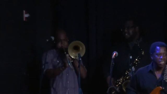 Mr. Trombone @ BB Kings Blues Club Cityplace West Palm Beach FL смотреть онлайн