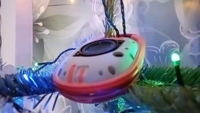 JBL Clip 4 Christmassy Bass Test