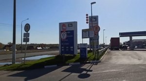 . Шацк-Рязанская область. Остановка двухэтажного автобуса_20220501_080041