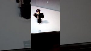 Как найти разработчика игры роблокс?