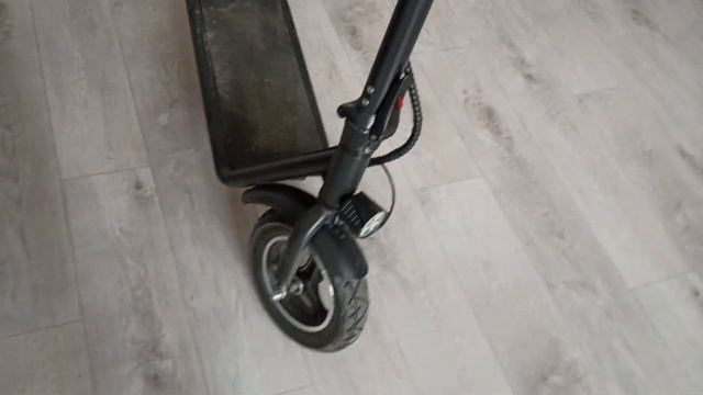 Разбор электросамоката-IconBIT trident 105 (black) смотреть онлайн