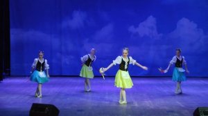 Неаполитанский танец из балета "Лебединое озеро"