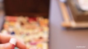 Микровышивка на шелковой канве