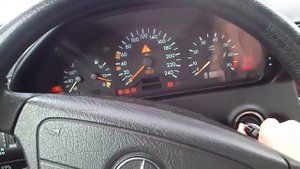 Мерседес C180 W202, не заводится