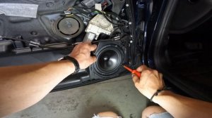 Install Ground Zero GZRK 165SQ Mid Bass Audi A6 (4F,C6) 2004-2011