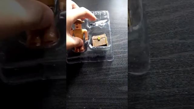 Распаковка фигурки Roblox. смотреть онлайн