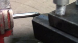 токарный станок тв-4.резцедержатель для резцов 16мм