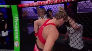 Кайла Харрисон - Мариана Мораис полный бой