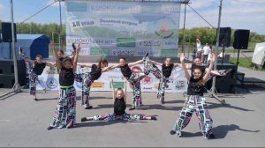 шоУ-группА Next