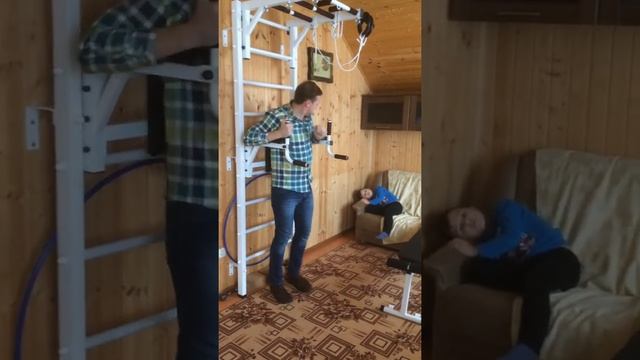 Тренировка на шведской стенке Доскорт смотреть онлайн