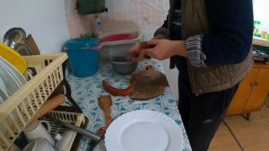 ОДНА В ДЕРЕВНЕ /РАБОТА ПРОДОЛЖАЕТЬСЯ / ДЕРЕВЕНСКИЙ ВЛОГ