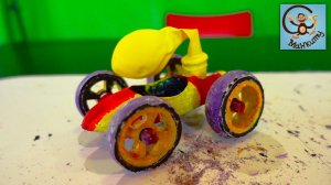 Дети машинки игрушки. Милан и Артём делают машинку на воздушной тяге. МанкиТайм