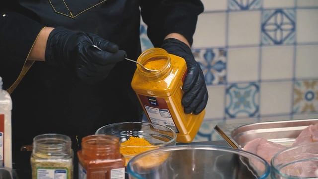 КОПТИМ КУРИЦУ и ГРУДКУ ИНДЕЙКИ | Как вкусно приготовить курицу? Мастерская инноваций А. Чернядьев смотреть онлайн