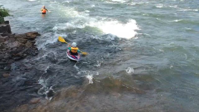 Soul Waterman Mini Monkey kids kayak смотреть онлайн