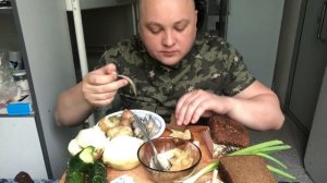 КИЛЬКА MUKBANG