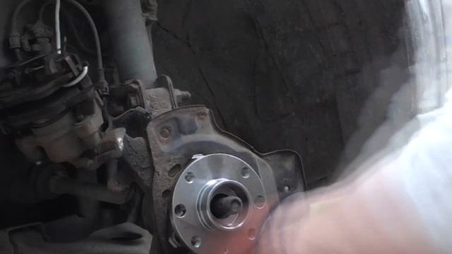 ЗАМЕНА СТУПИЦЫ ПЕРЕДНЕГО КОЛЕСА ОПЕЛЬ АСТРА G смотреть онлайн