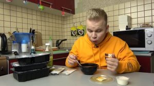 Весь день ем продукты ЯНДЕКС ЕДА / Самая Дорогая Доставка / Мажорский Бомж Обед