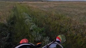 Эндуро покатушки новичка #4 Нашел заброшенный карьер в степи. Honda CRF250L Крым генеральские пляжи